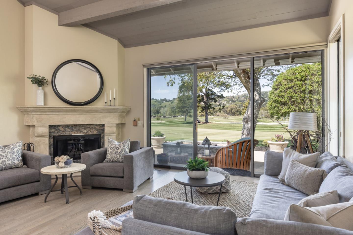 Detail Gallery Image 3 of 26 For 9685 Sycamore Ct, Carmel Valley,  CA 93923 - 3 Beds | 3/1 Baths