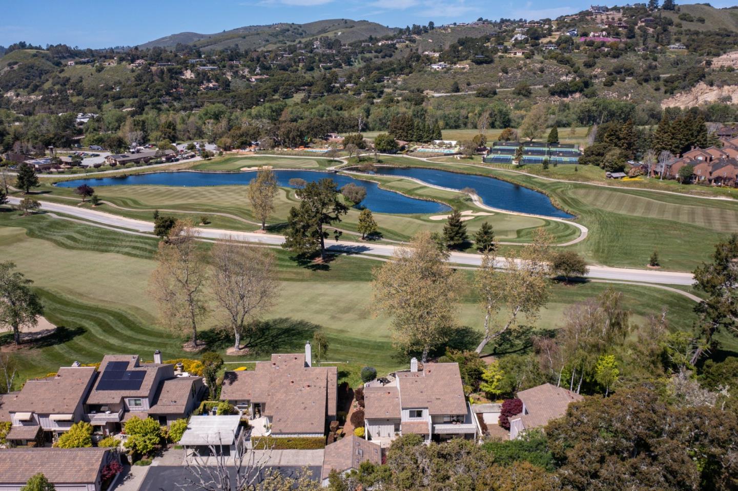 Detail Gallery Image 7 of 26 For 9685 Sycamore Ct, Carmel Valley,  CA 93923 - 3 Beds | 3/1 Baths