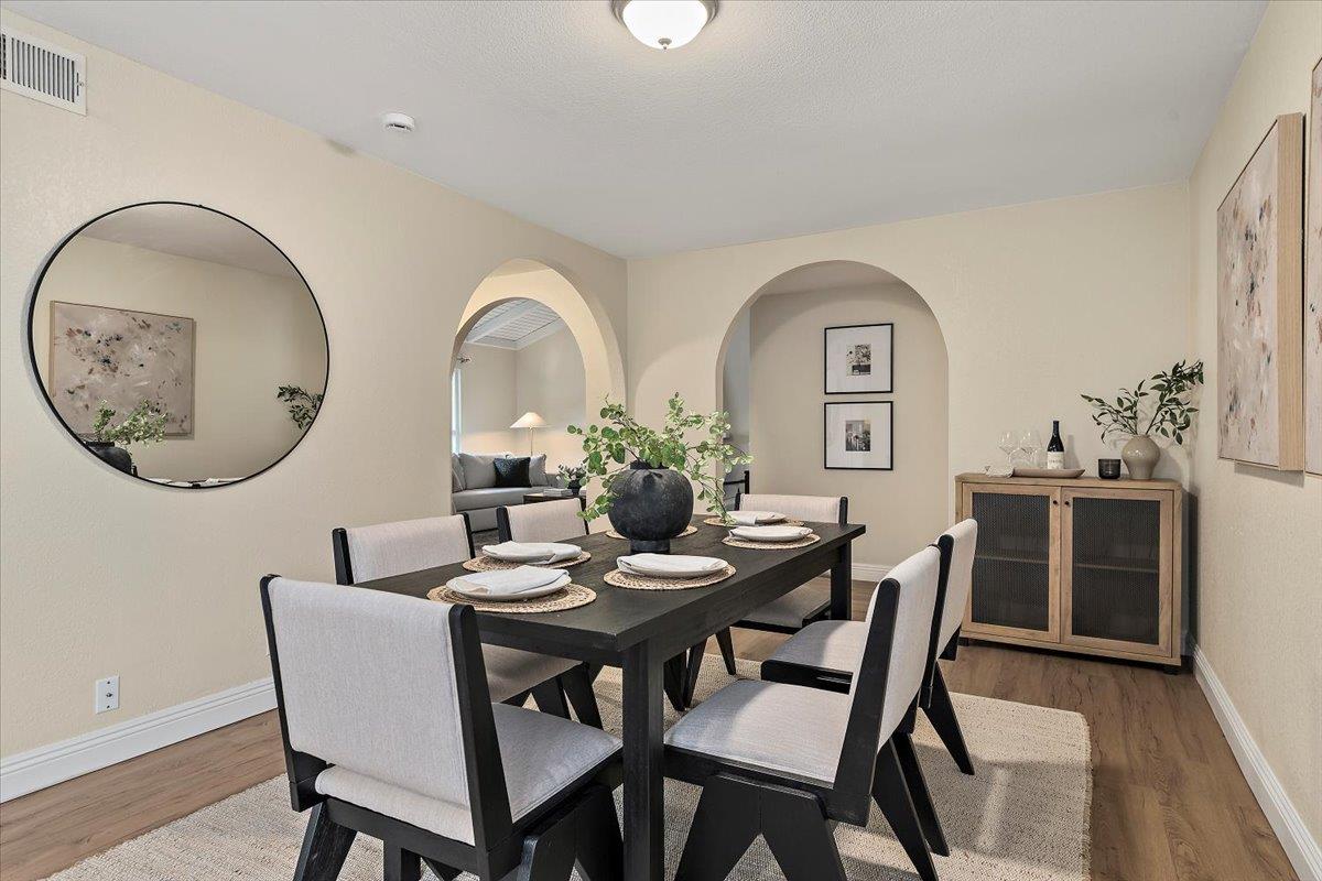 Detail Gallery Image 5 of 19 For 409 Sautner Dr, San Jose,  CA 95123 - 4 Beds | 2 Baths