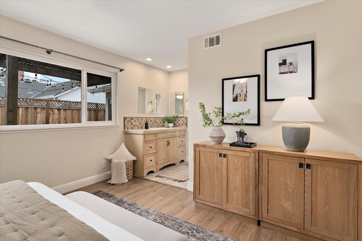 Detail Gallery Image 9 of 19 For 409 Sautner Dr, San Jose,  CA 95123 - 4 Beds | 2 Baths