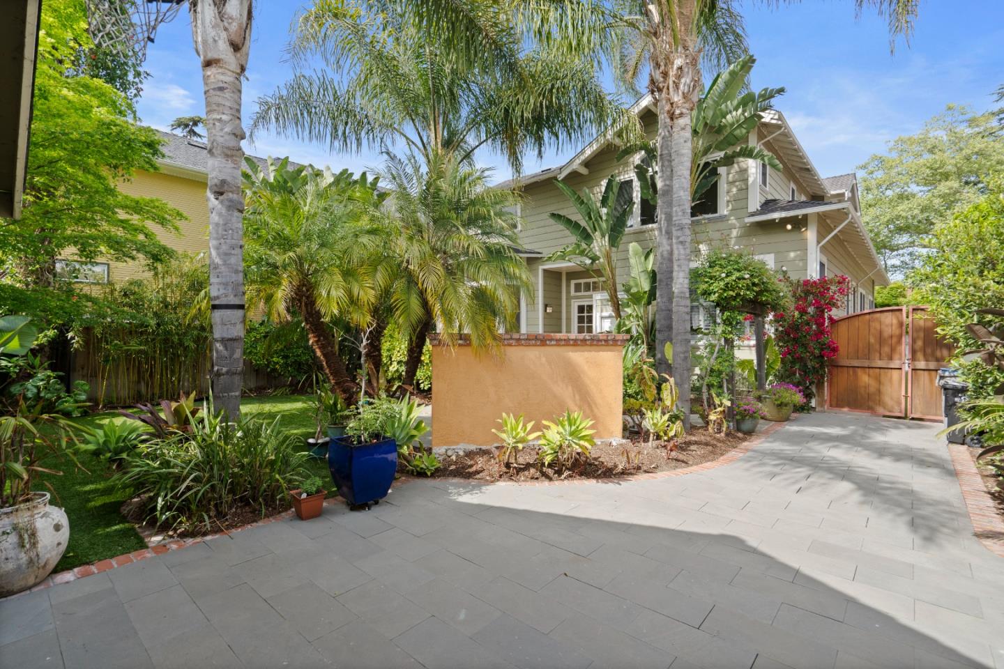 Detail Gallery Image 62 of 108 For 633 Morse St, San Jose,  CA 95126 - 4 Beds | 4 Baths