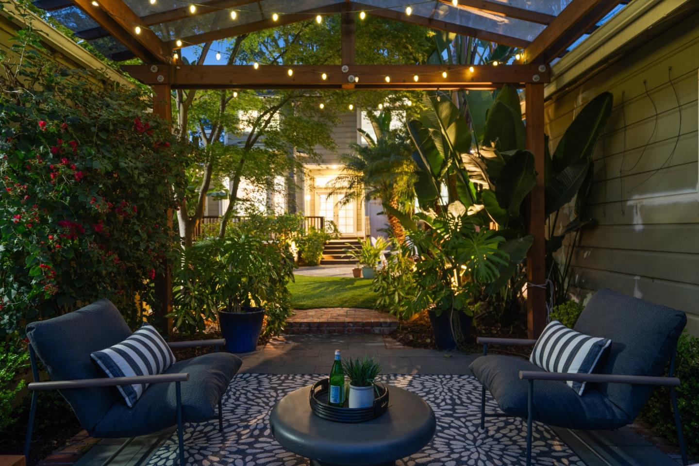 Detail Gallery Image 68 of 108 For 633 Morse St, San Jose,  CA 95126 - 4 Beds | 4 Baths