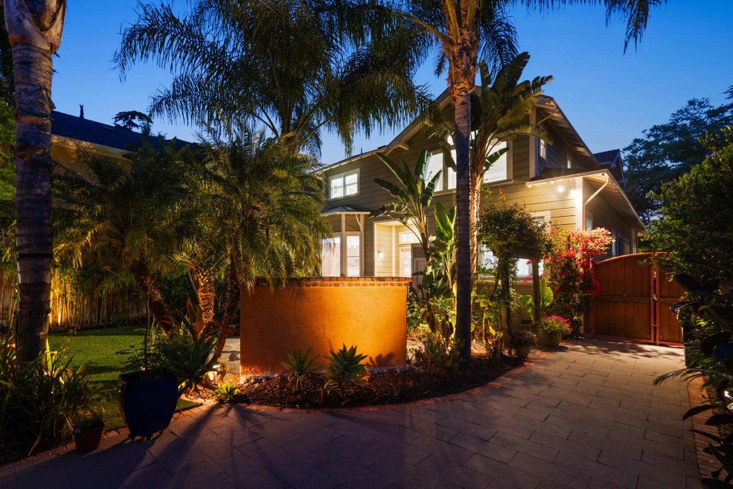 Detail Gallery Image 72 of 108 For 633 Morse St, San Jose,  CA 95126 - 4 Beds | 4 Baths