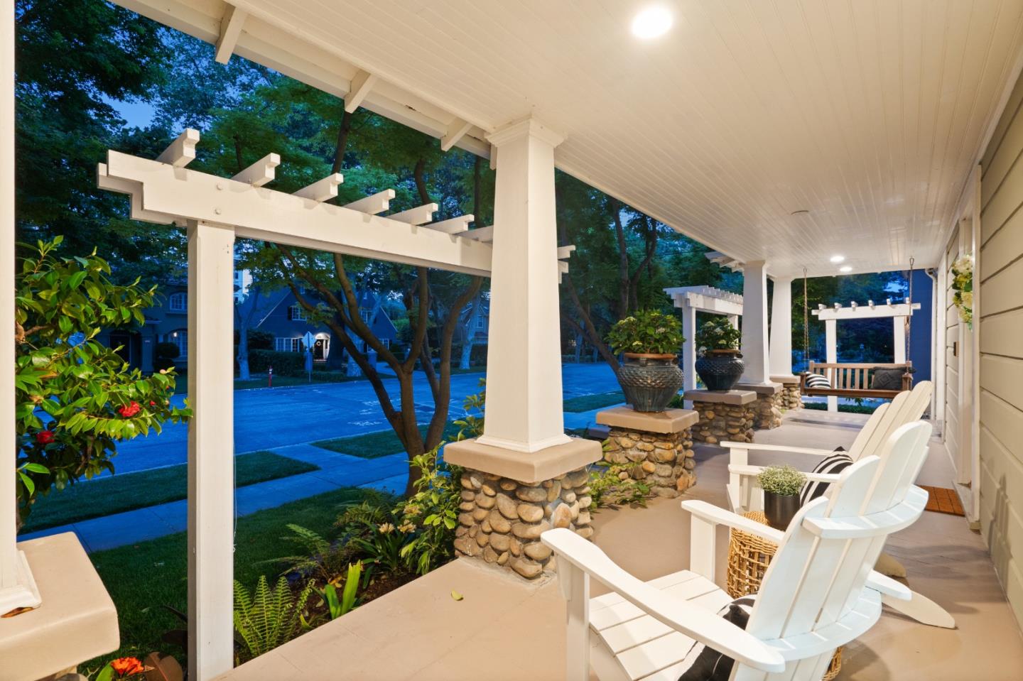 Detail Gallery Image 73 of 108 For 633 Morse St, San Jose,  CA 95126 - 4 Beds | 4 Baths