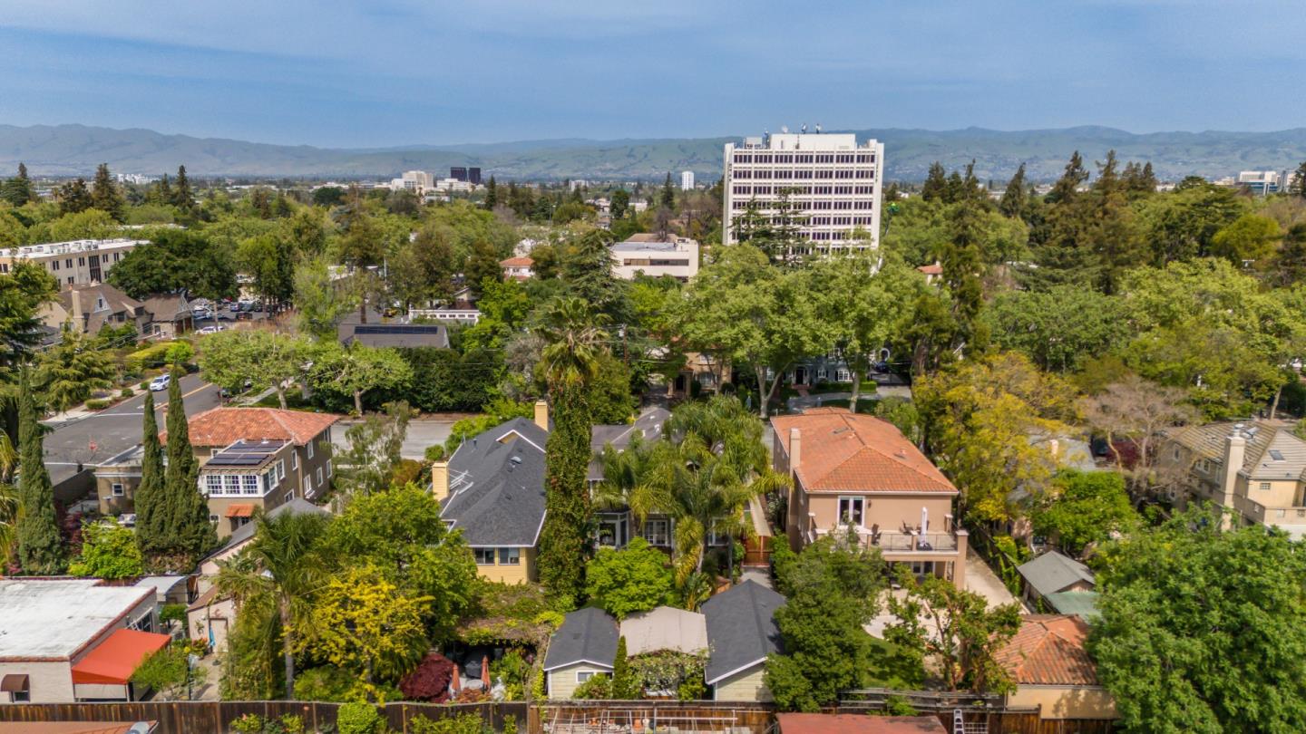 Detail Gallery Image 82 of 108 For 633 Morse St, San Jose,  CA 95126 - 4 Beds | 4 Baths