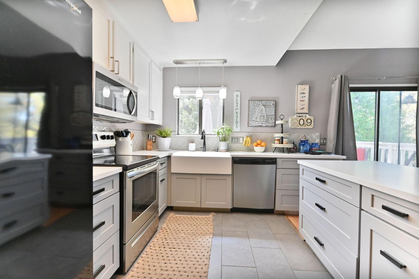 Detail Gallery Image 10 of 61 For 169 Snowberry Ct, Murphys,  CA 95247 - – Beds | – Baths