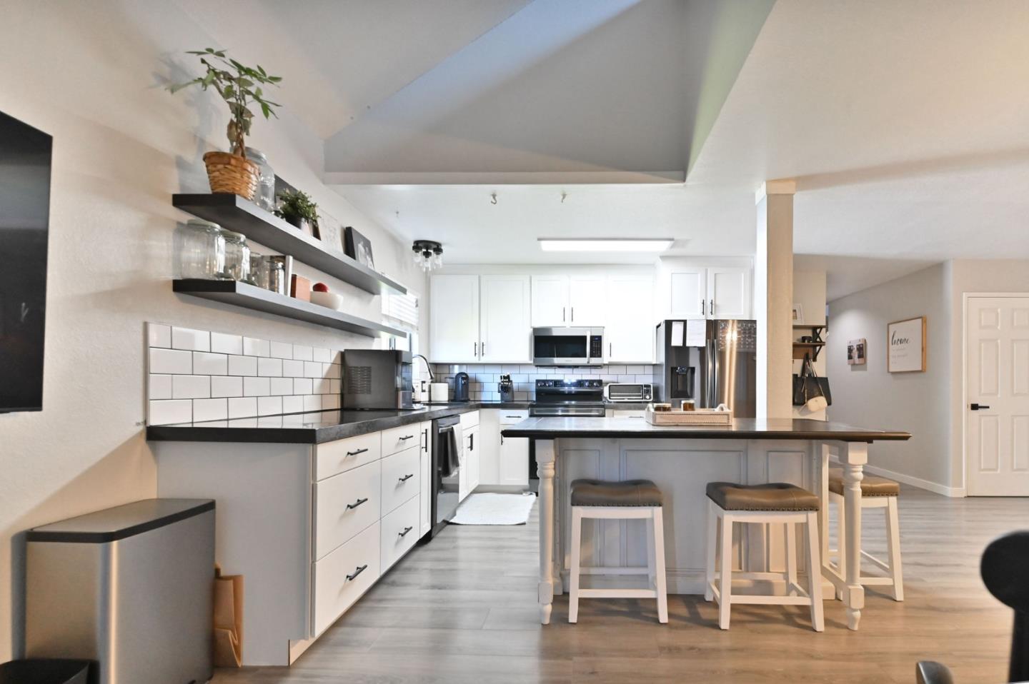 Detail Gallery Image 35 of 61 For 169 Snowberry Ct, Murphys,  CA 95247 - – Beds | – Baths