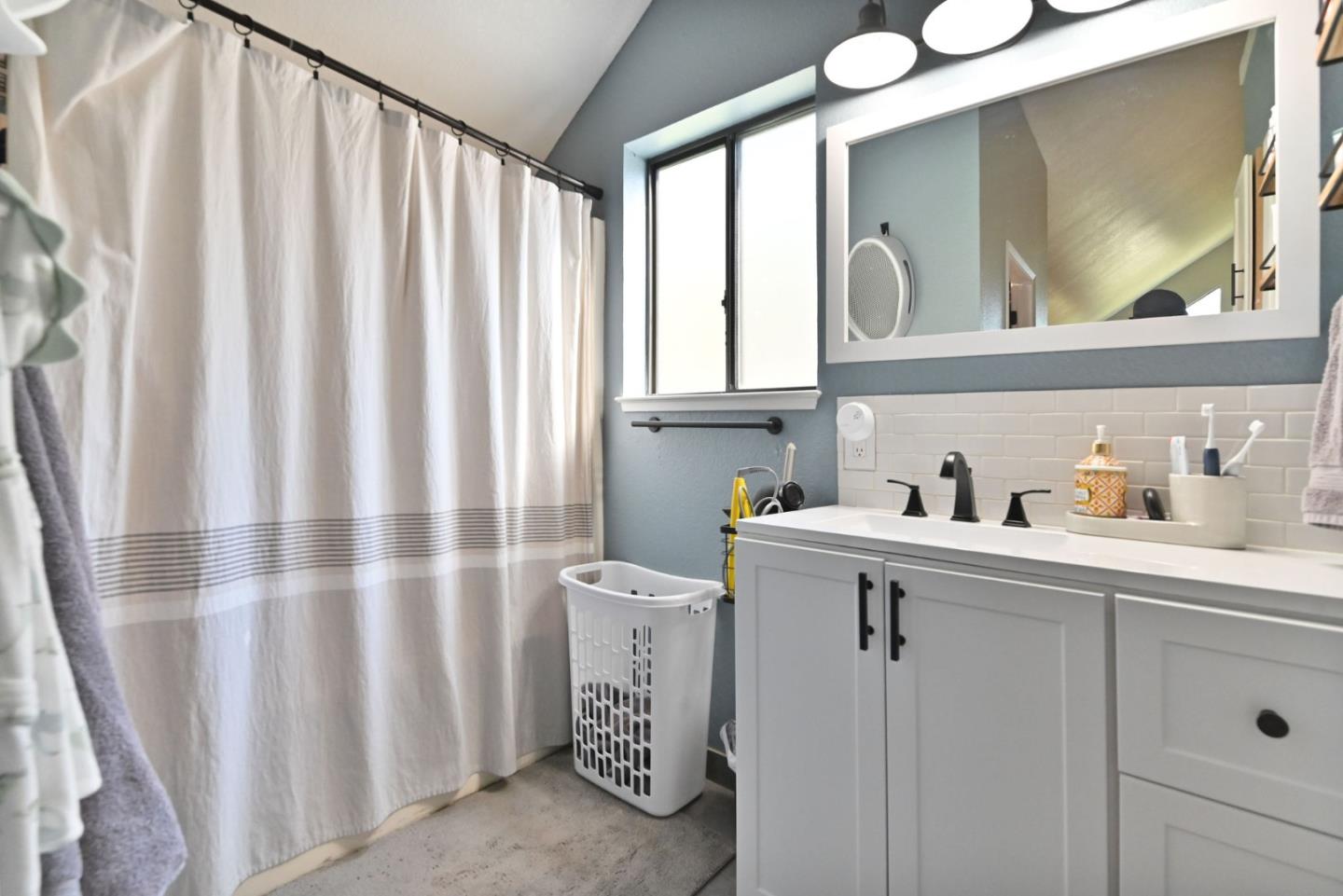 Detail Gallery Image 37 of 61 For 169 Snowberry Ct, Murphys,  CA 95247 - – Beds | – Baths