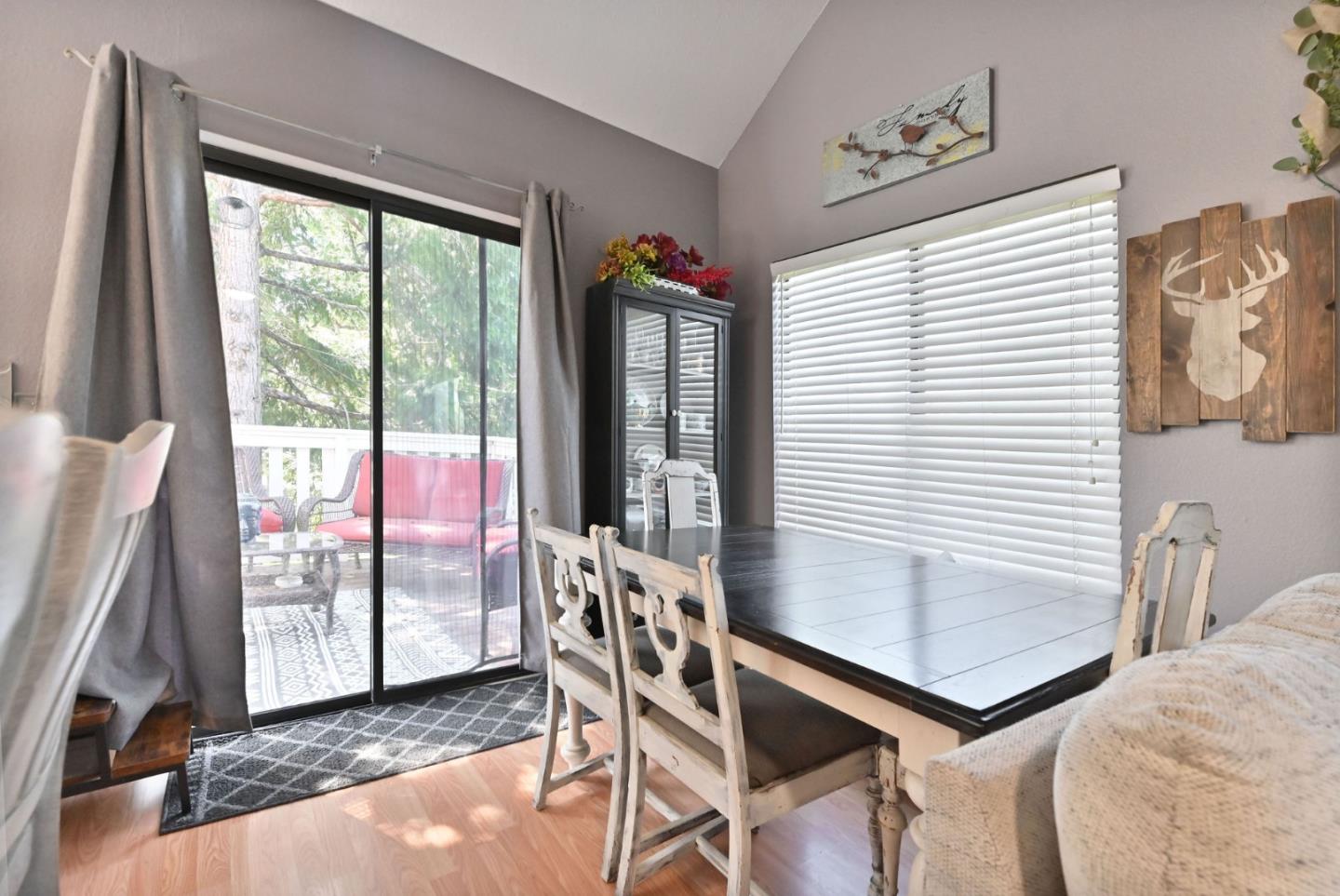 Detail Gallery Image 5 of 61 For 169 Snowberry Ct, Murphys,  CA 95247 - – Beds | – Baths