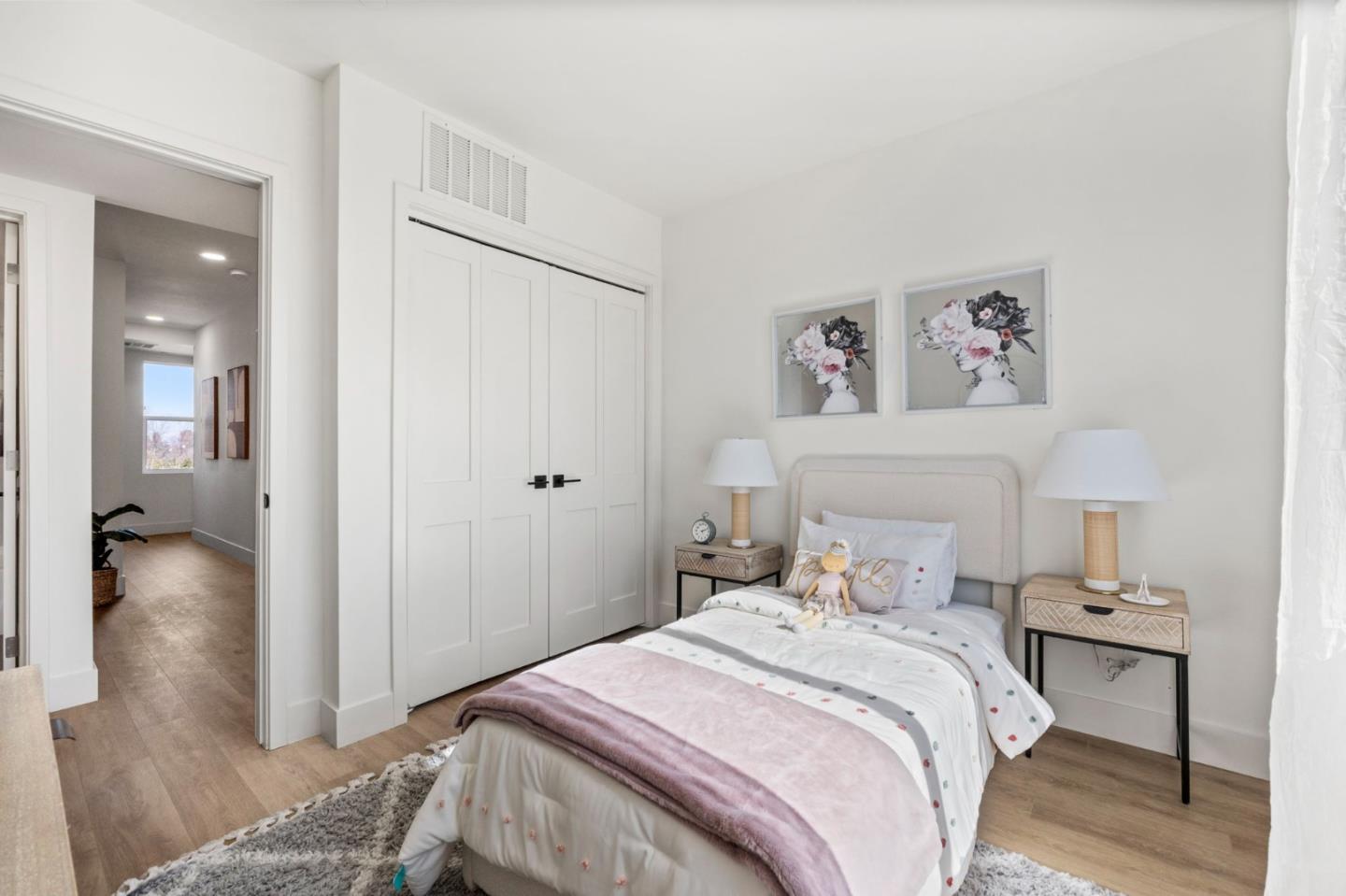 Detail Gallery Image 36 of 45 For 586 Compton Ter, Sunnyvale,  CA 94085 - 3 Beds | 3/1 Baths