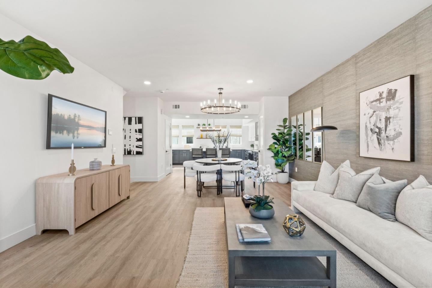 Detail Gallery Image 6 of 45 For 586 Compton Ter, Sunnyvale,  CA 94085 - 3 Beds | 3/1 Baths