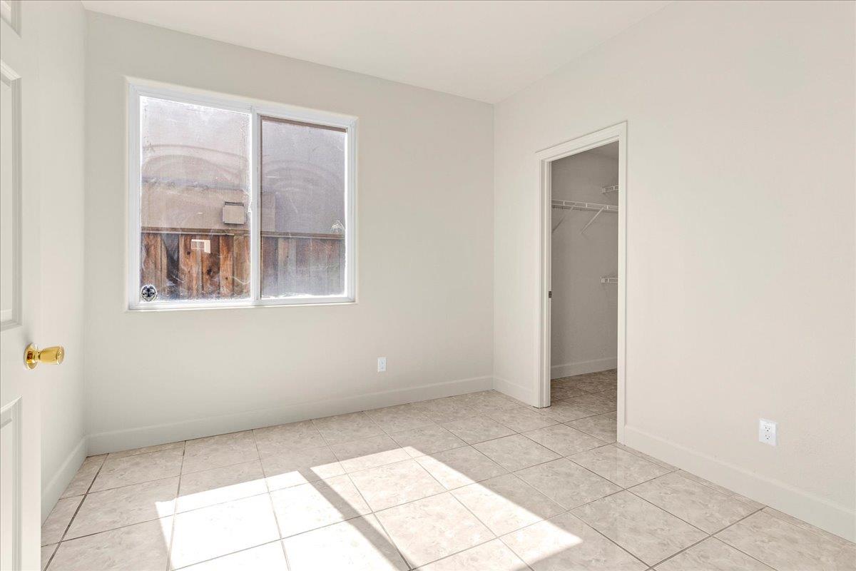 Detail Gallery Image 20 of 49 For 1854 Cromwell Dr, Salinas,  CA 93906 - 5 Beds | 3 Baths