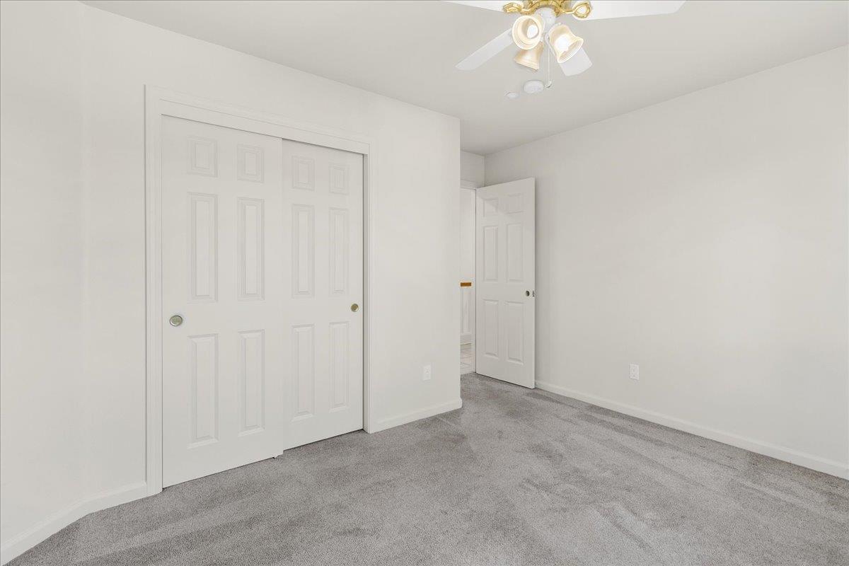 Detail Gallery Image 38 of 49 For 1854 Cromwell Dr, Salinas,  CA 93906 - 5 Beds | 3 Baths