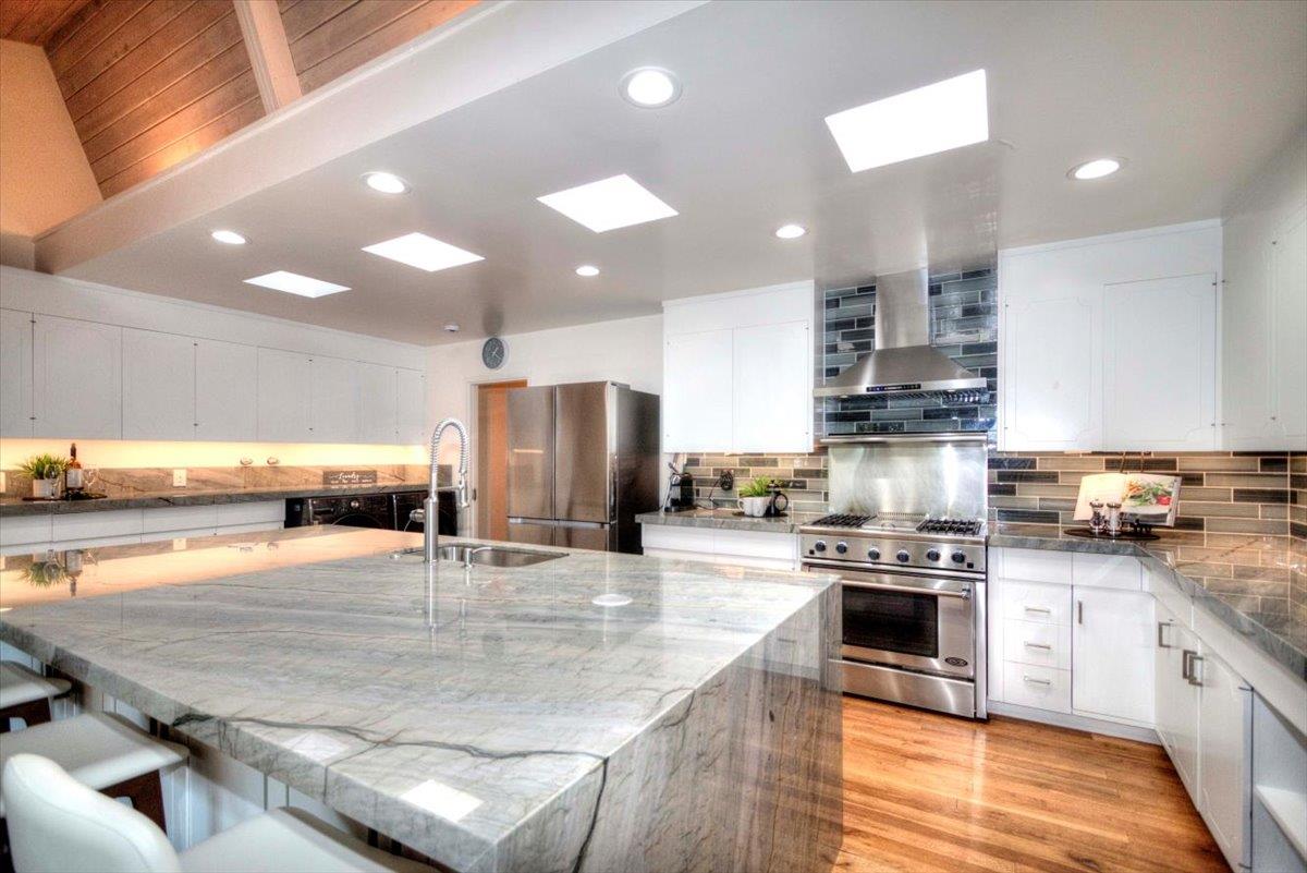 Detail Gallery Image 17 of 63 For 11260 Canyon Dr, San Jose,  CA 95127 - 3 Beds | 3 Baths