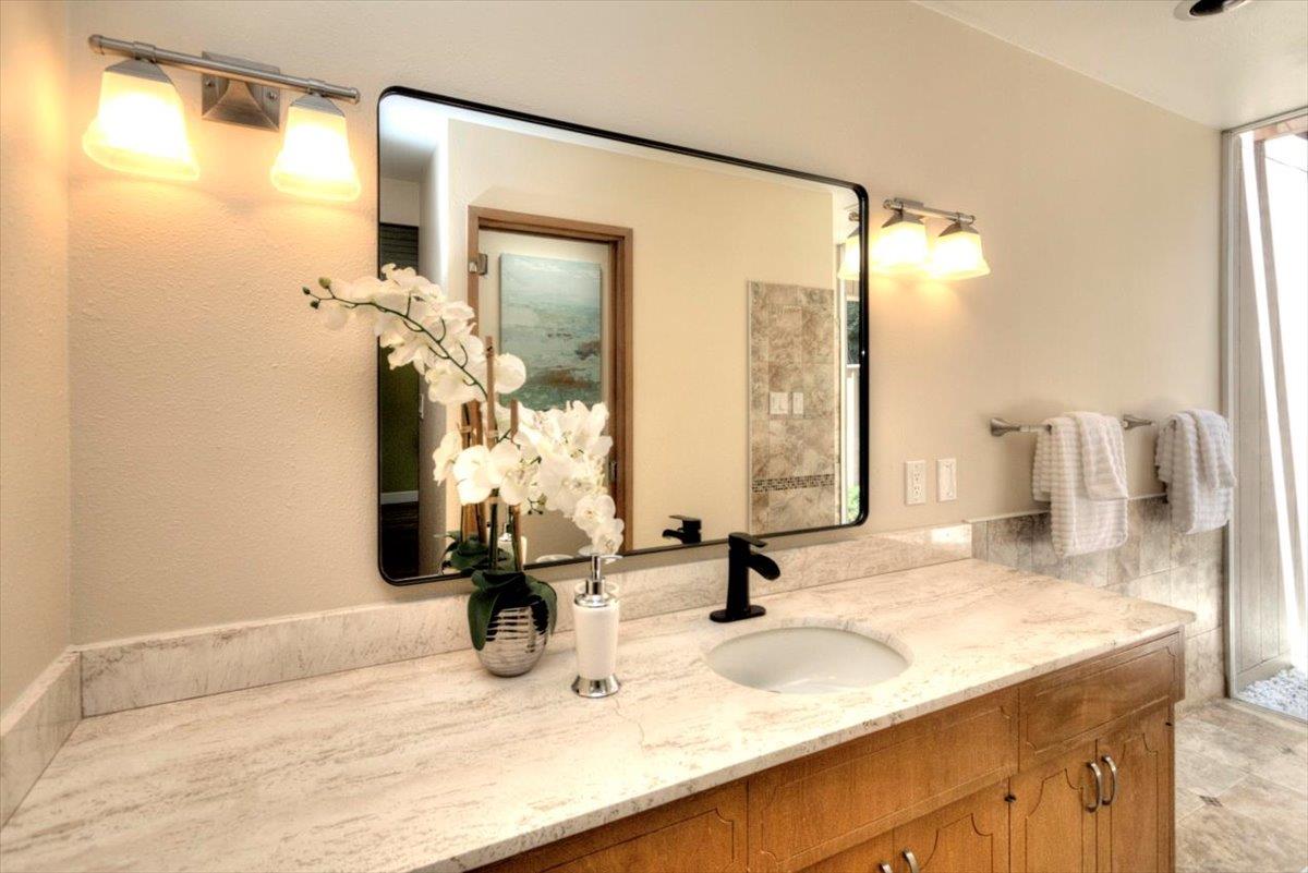 Detail Gallery Image 26 of 63 For 11260 Canyon Dr, San Jose,  CA 95127 - 3 Beds | 3 Baths