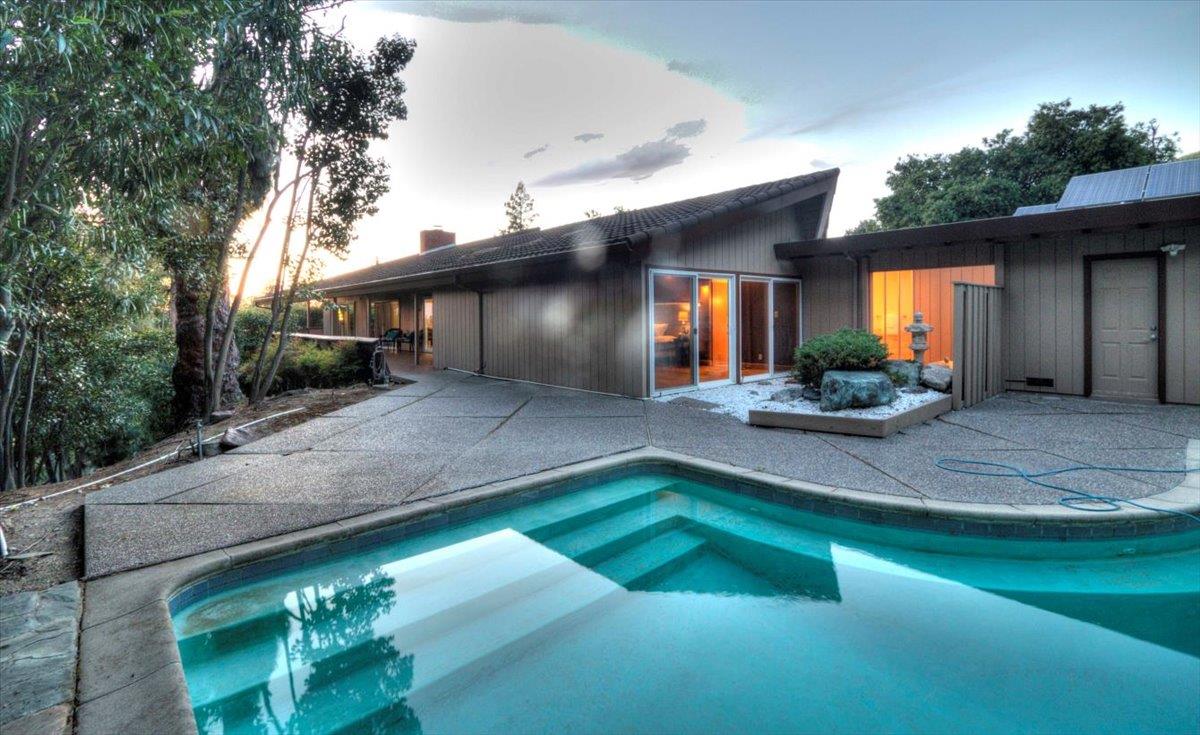 Detail Gallery Image 51 of 63 For 11260 Canyon Dr, San Jose,  CA 95127 - 3 Beds | 3 Baths