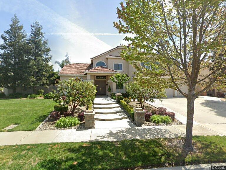 Detail Gallery Image 2 of 2 For 4550 Tapestry Way, Turlock,  CA 95382 - 4 Beds | 3 Baths