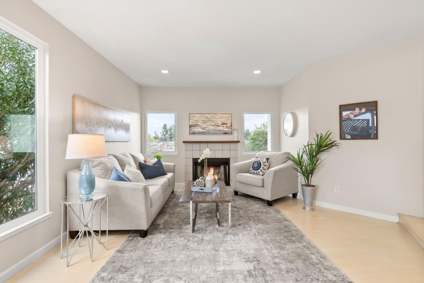 Detail Gallery Image 16 of 36 For 436 E Branham Ln, San Jose,  CA 95111 - 3 Beds | 2/1 Baths