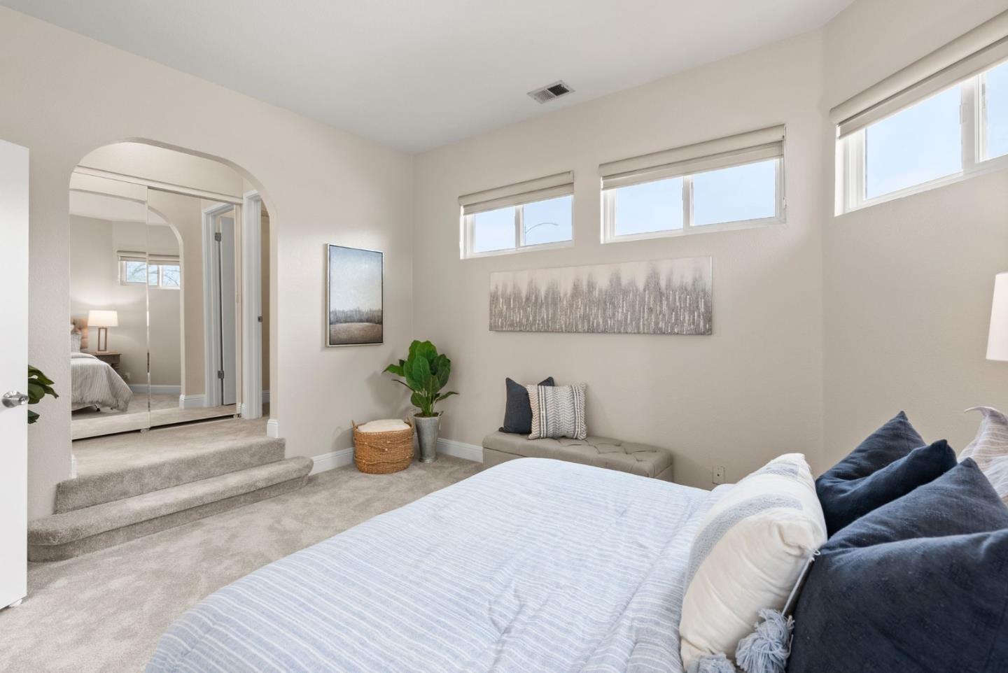 Detail Gallery Image 23 of 36 For 436 E Branham Ln, San Jose,  CA 95111 - 3 Beds | 2/1 Baths
