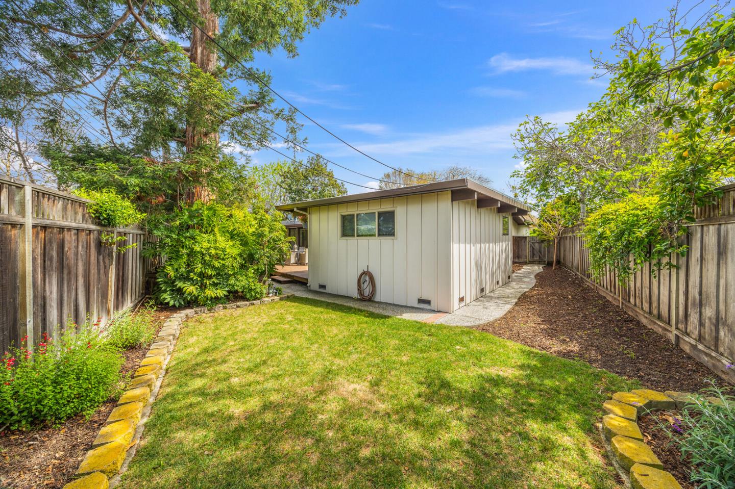 Detail Gallery Image 38 of 41 For 3868 Corina Way, Palo Alto,  CA 94303 - 3 Beds | 2 Baths