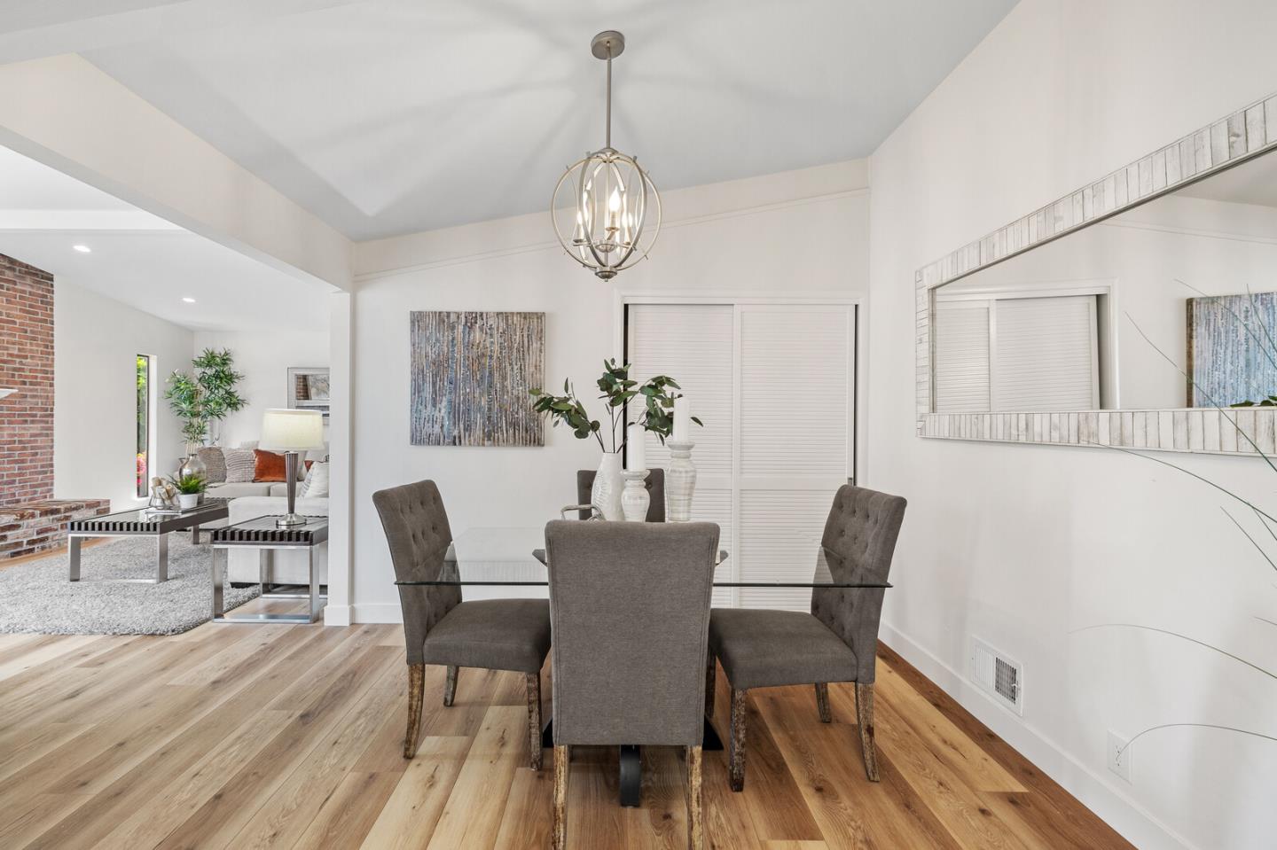 Detail Gallery Image 6 of 41 For 3868 Corina Way, Palo Alto,  CA 94303 - 3 Beds | 2 Baths