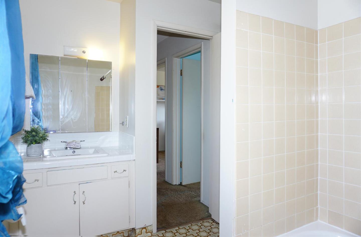 Detail Gallery Image 10 of 15 For 3282 Loma Alta Dr, Santa Clara,  CA 95051 - 4 Beds | 2 Baths