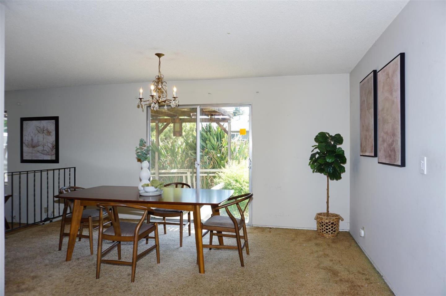 Detail Gallery Image 4 of 15 For 3282 Loma Alta Dr, Santa Clara,  CA 95051 - 4 Beds | 2 Baths