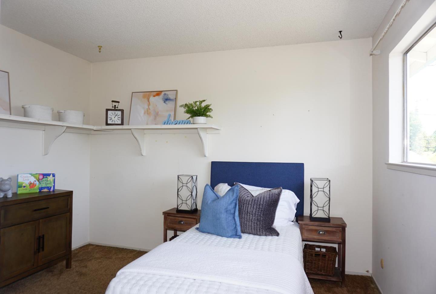 Detail Gallery Image 8 of 15 For 3282 Loma Alta Dr, Santa Clara,  CA 95051 - 4 Beds | 2 Baths