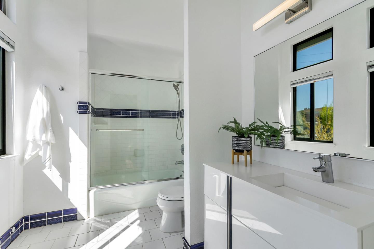 Detail Gallery Image 16 of 29 For 289 De Soto Dr, Los Gatos,  CA 95032 - 2 Beds | 2/1 Baths