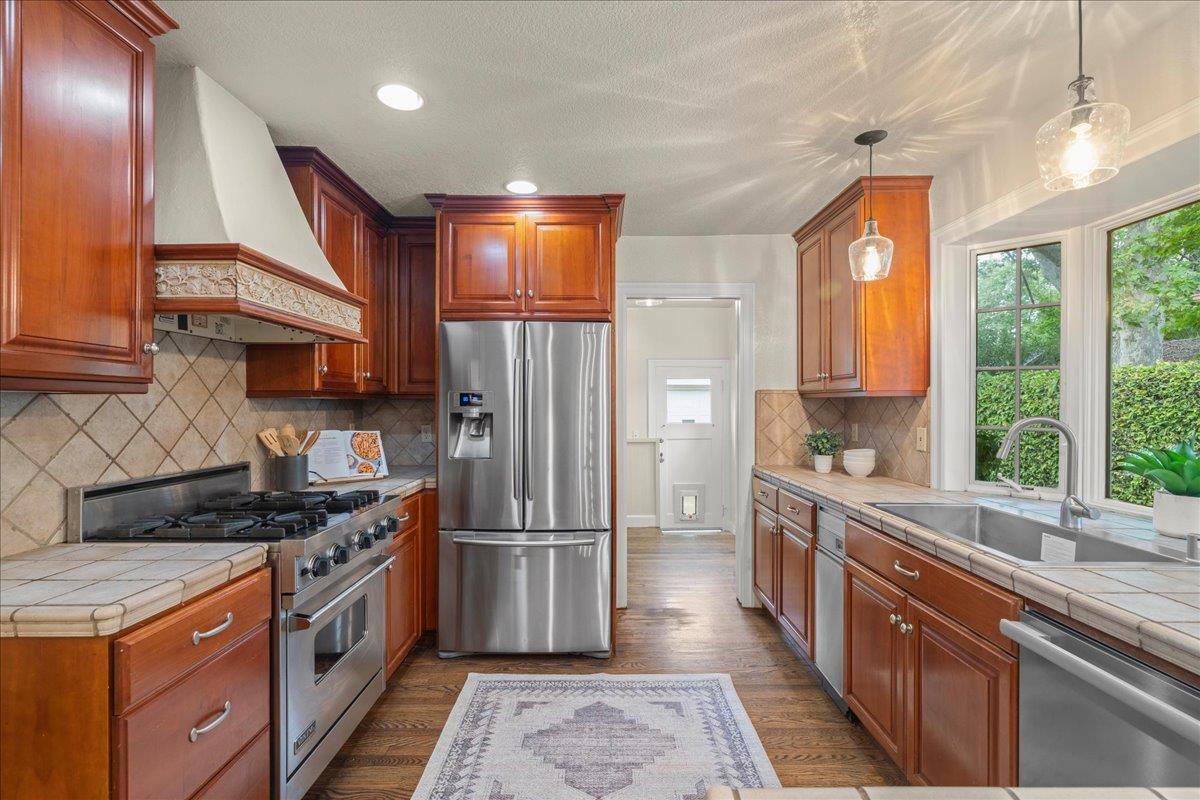 Detail Gallery Image 15 of 60 For 1115 Laurie Ave, San Jose,  CA 95125 - 3 Beds | 2 Baths