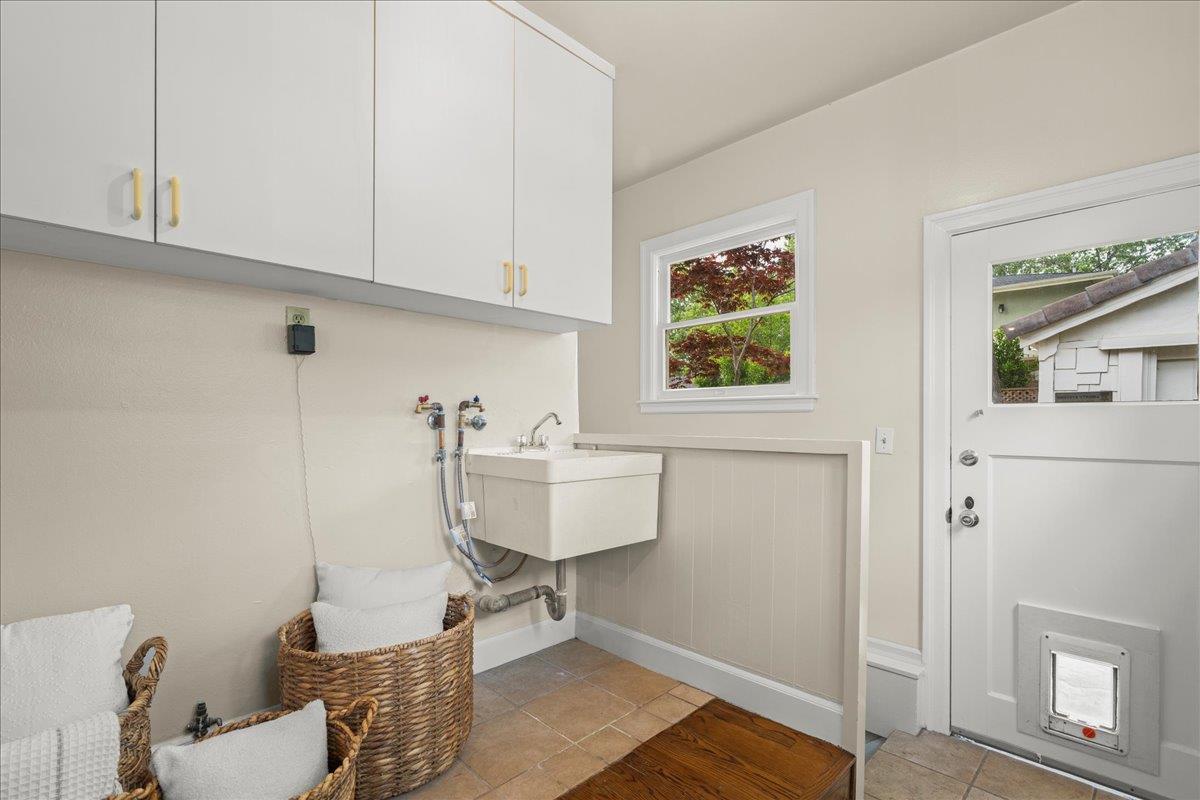 Detail Gallery Image 18 of 60 For 1115 Laurie Ave, San Jose,  CA 95125 - 3 Beds | 2 Baths