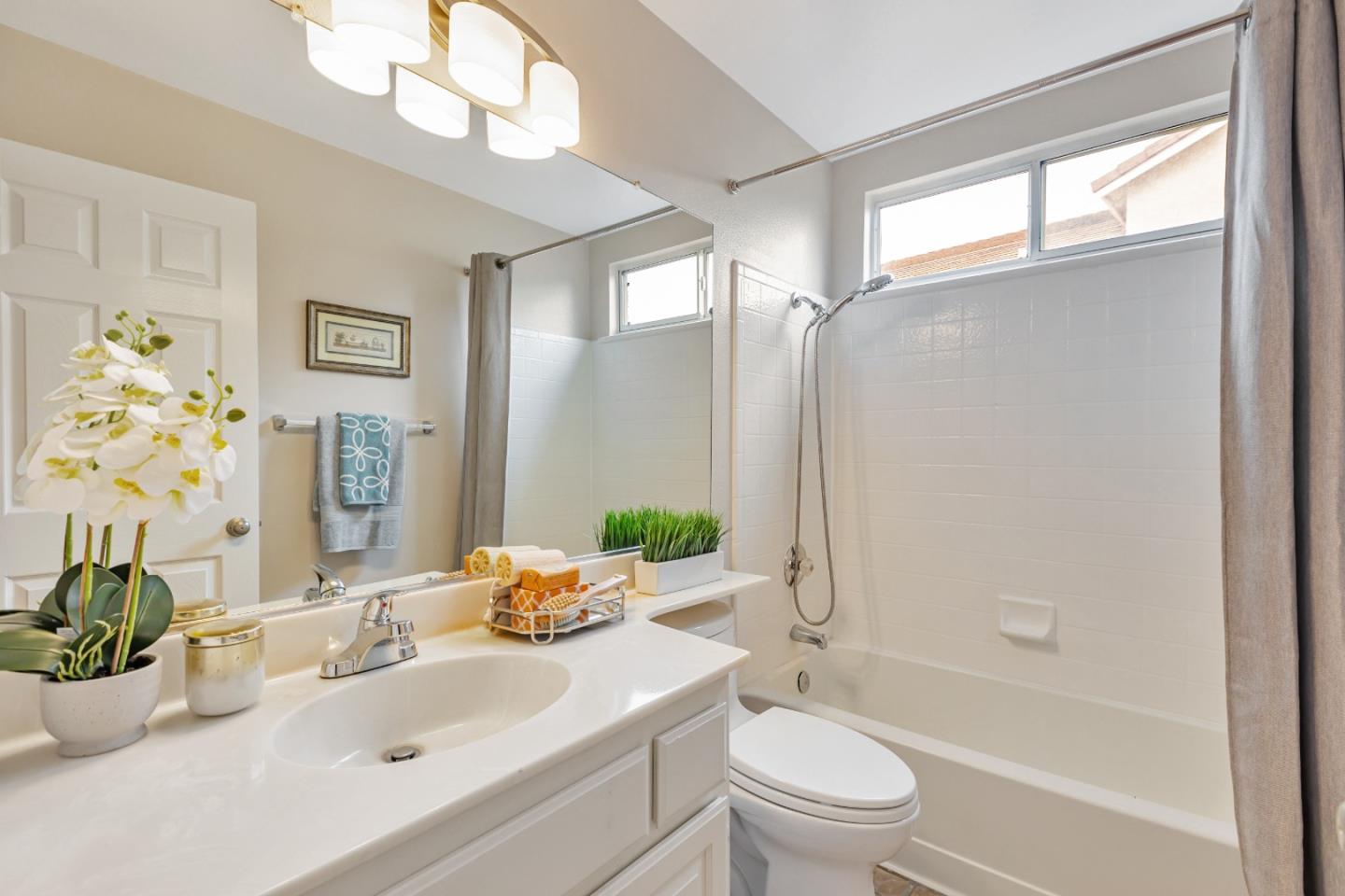 Detail Gallery Image 28 of 42 For 3307 Monte Verde Ln, San Jose,  CA 95135 - 4 Beds | 3 Baths