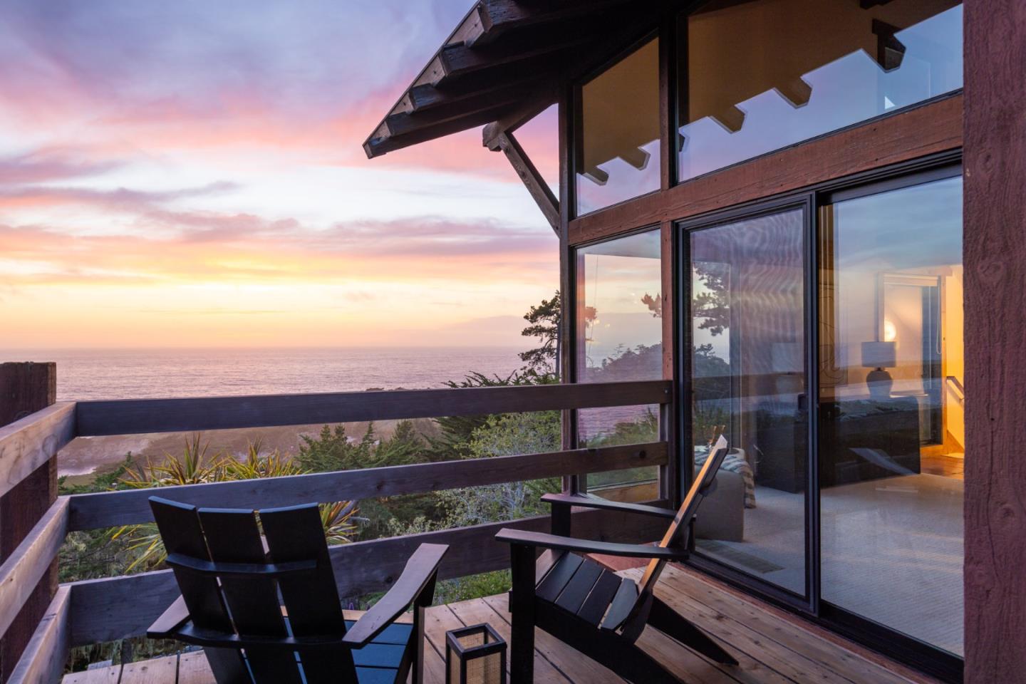 Detail Gallery Image 19 of 21 For 199 Upper Walden Rd, Carmel,  CA 93923 - 3 Beds | 2/1 Baths