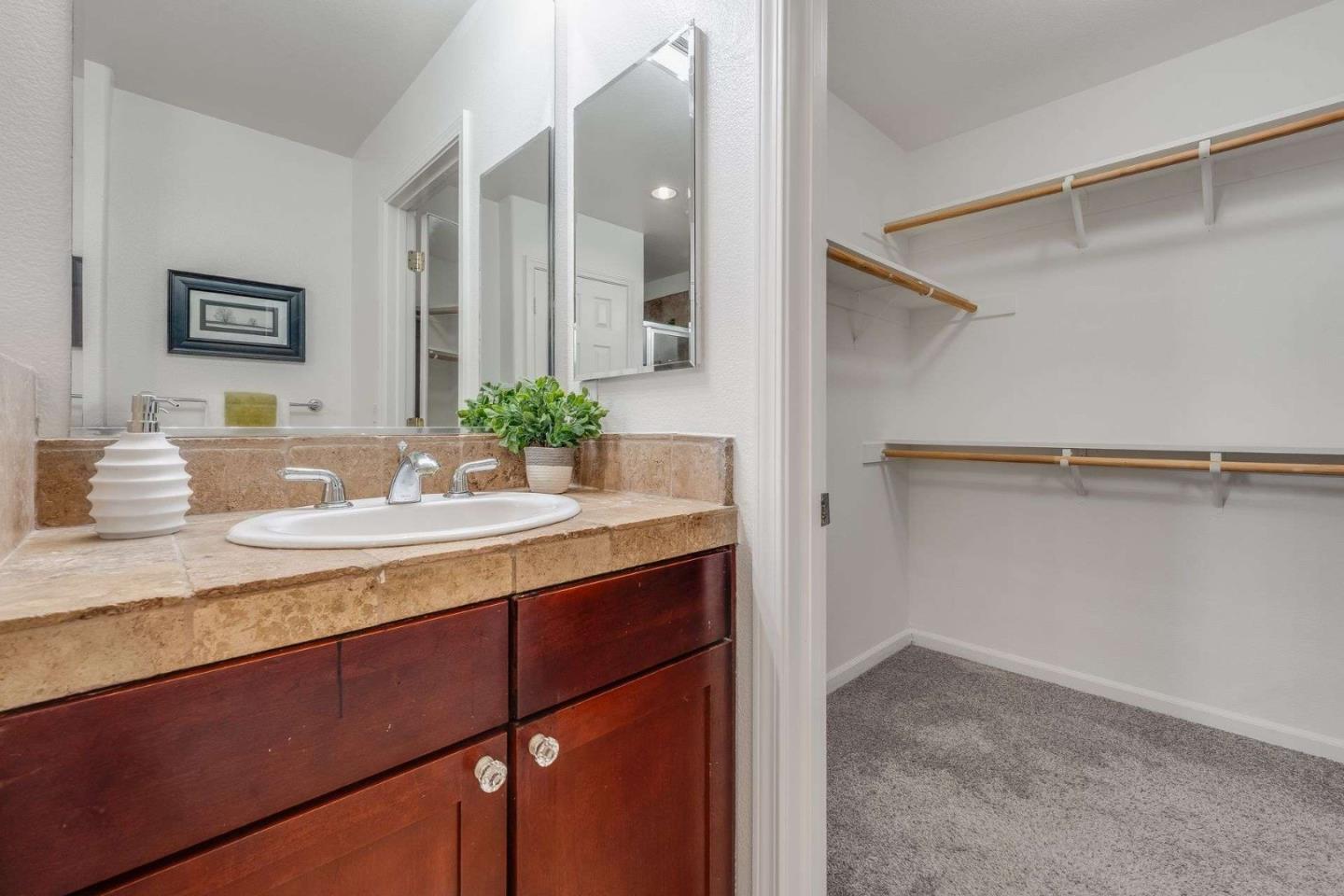 Detail Gallery Image 26 of 47 For 545 Adeline Ave, San Jose,  CA 95136 - 2 Beds | 1/1 Baths