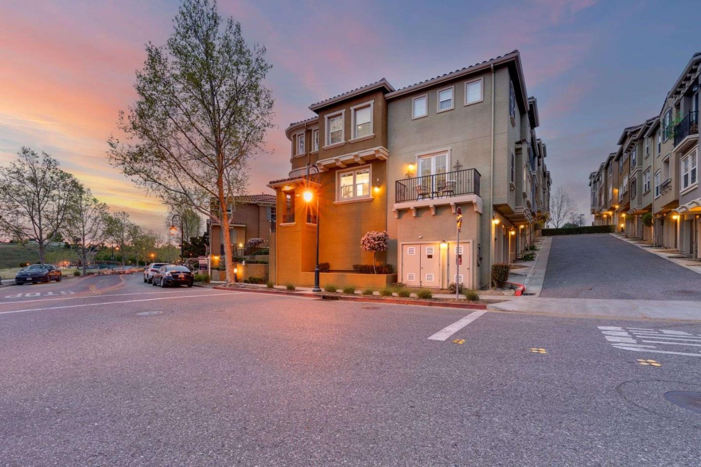 Detail Gallery Image 33 of 47 For 545 Adeline Ave, San Jose,  CA 95136 - 2 Beds | 1/1 Baths