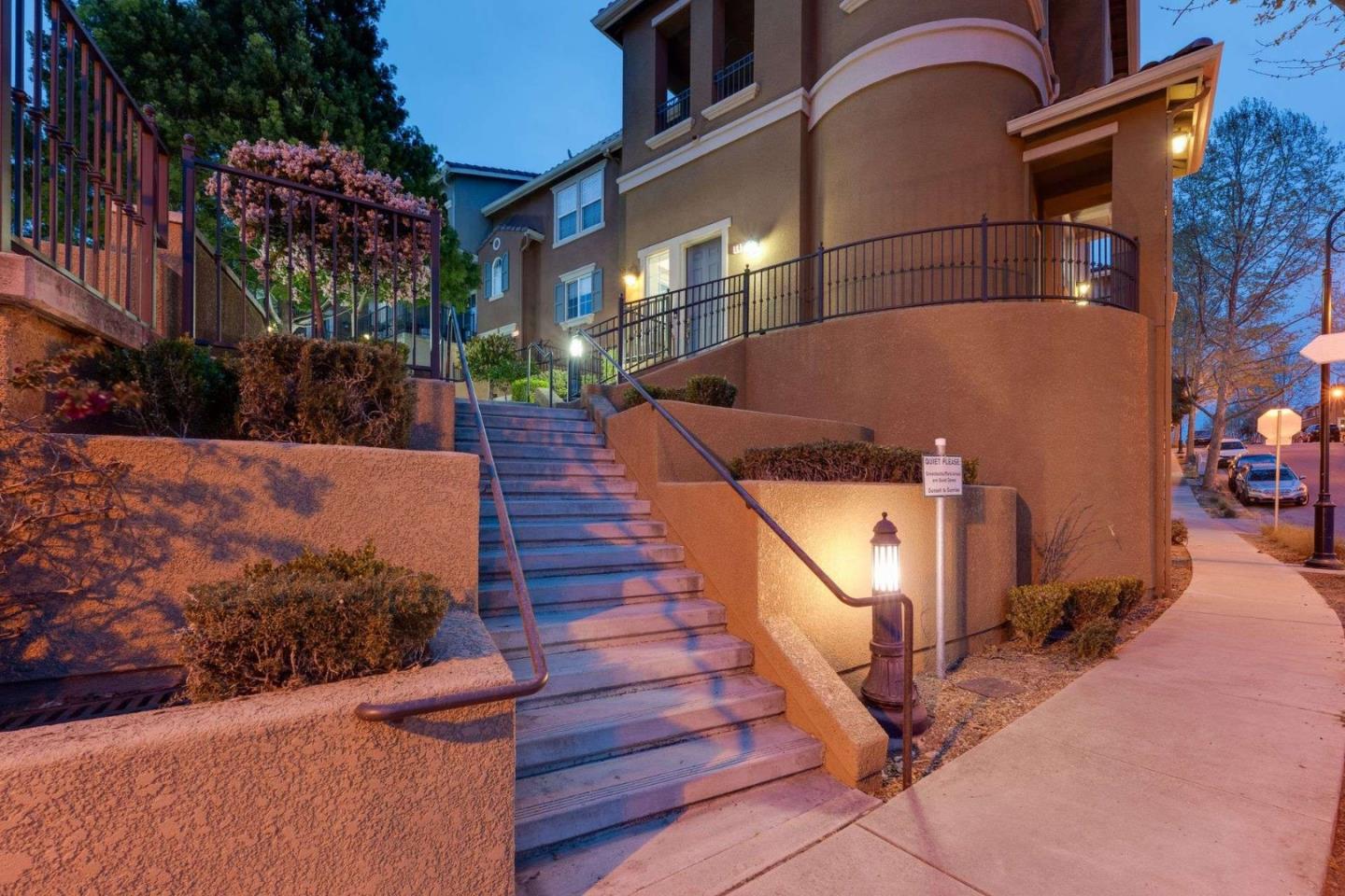 Detail Gallery Image 35 of 47 For 545 Adeline Ave, San Jose,  CA 95136 - 2 Beds | 1/1 Baths