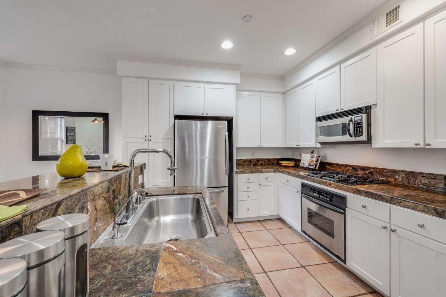 Detail Gallery Image 9 of 47 For 545 Adeline Ave, San Jose,  CA 95136 - 2 Beds | 1/1 Baths