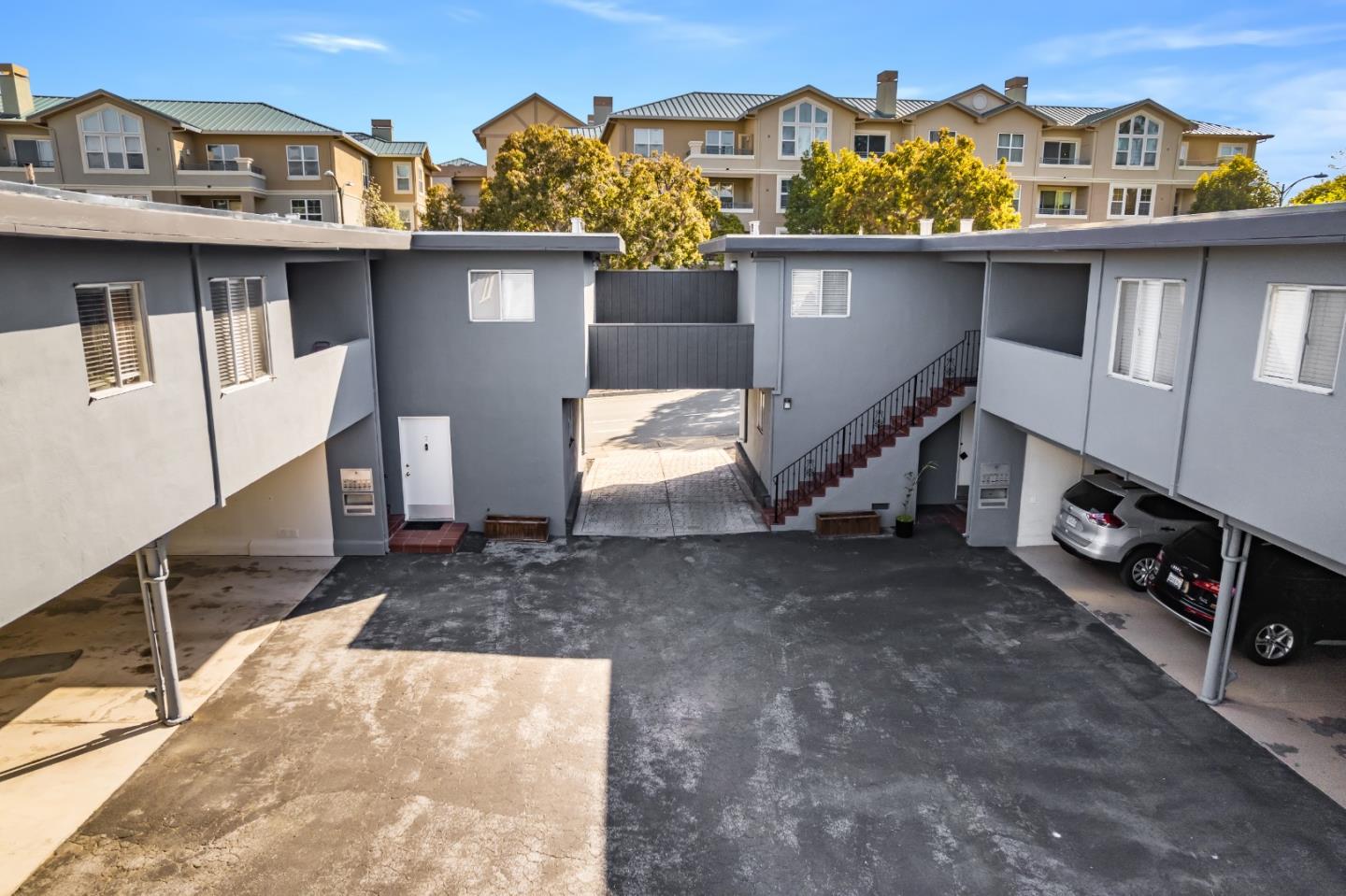 Detail Gallery Image 13 of 35 For Broadway, Millbrae,  CA 94030 - – Beds | – Baths