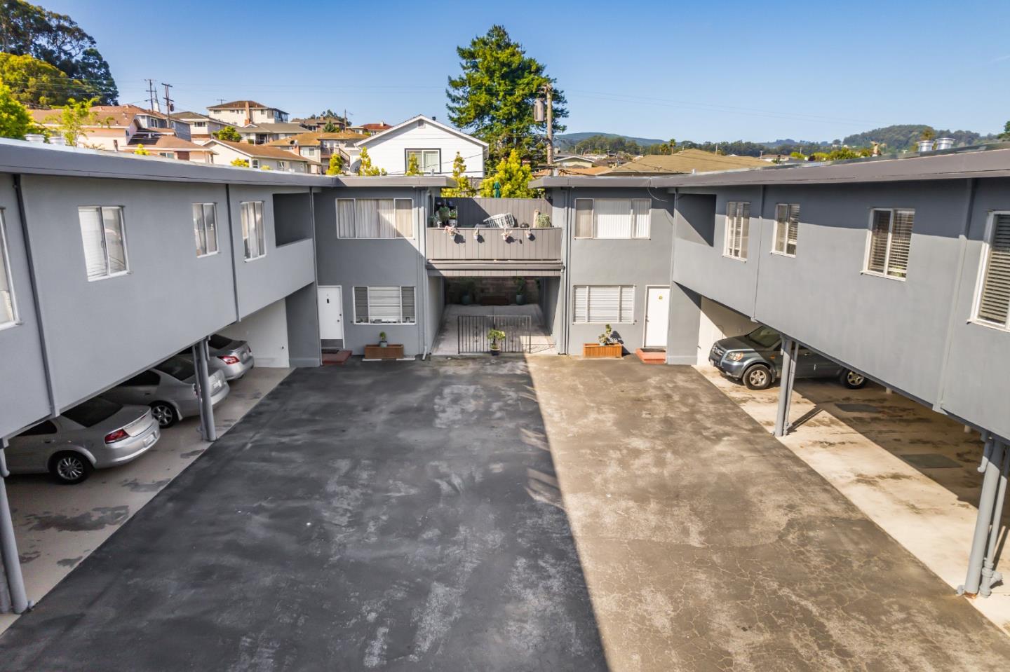 Detail Gallery Image 14 of 35 For Broadway, Millbrae,  CA 94030 - – Beds | – Baths