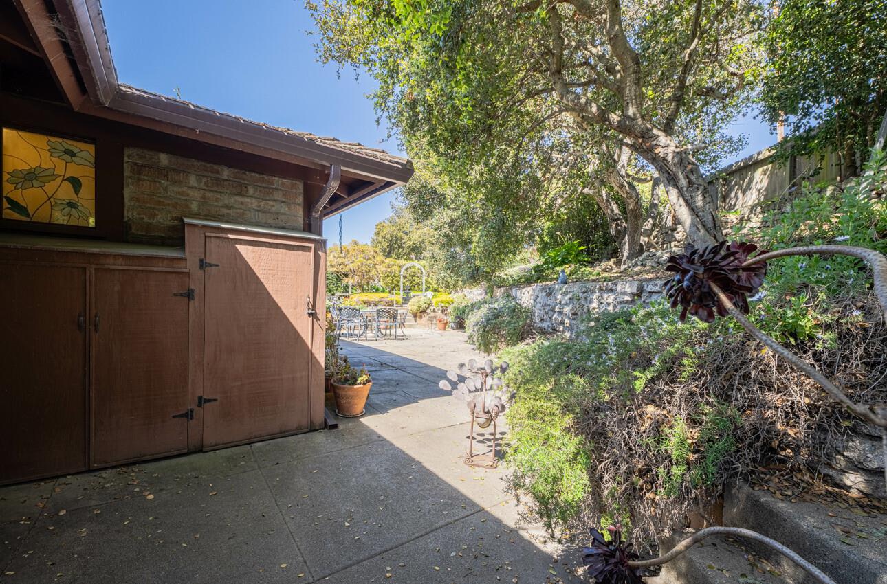 Detail Gallery Image 21 of 25 For 800 Adair Pl, Del Rey Oaks,  CA 93940 - 3 Beds | 1/1 Baths