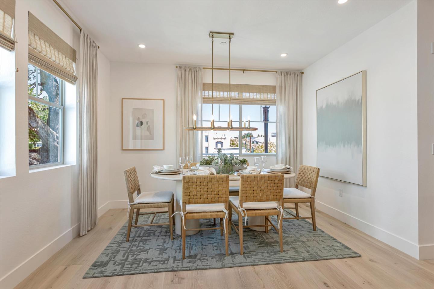 Detail Gallery Image 7 of 12 For 208 Oak Cir, Walnut Creek,  CA 94597 - 4 Beds | 3/1 Baths