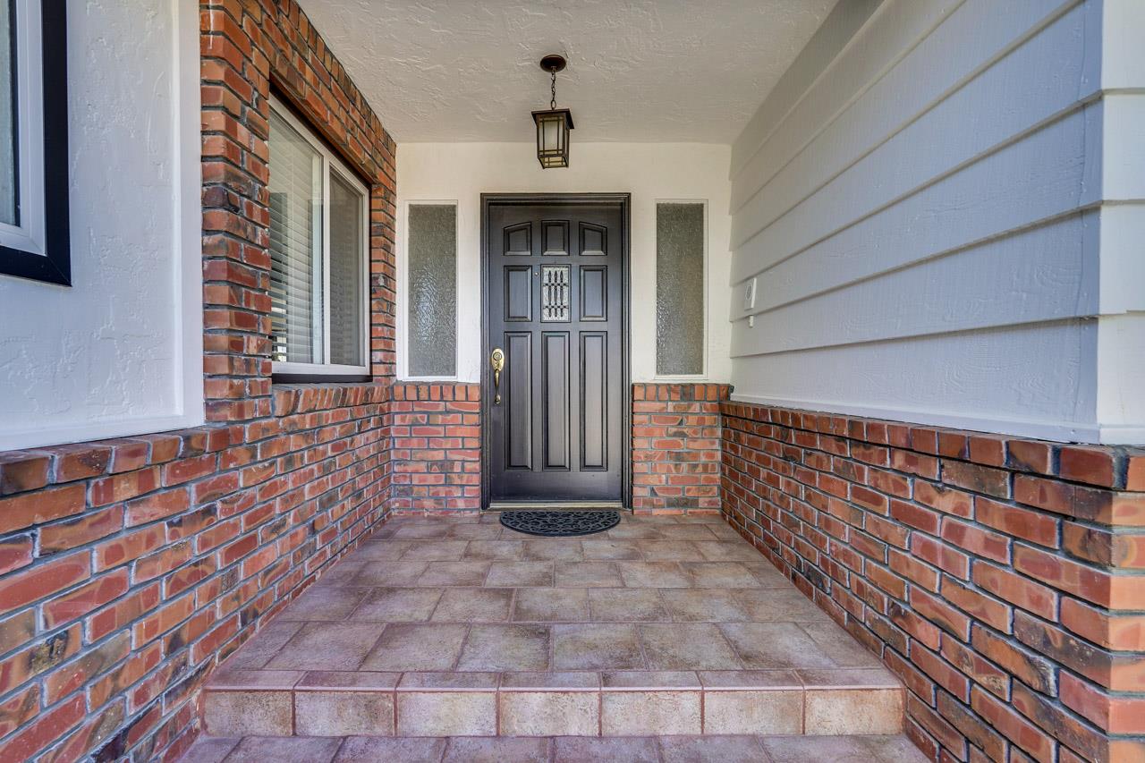 Detail Gallery Image 19 of 103 For 1592 Chambers Dr, San Jose,  CA 95118 - 4 Beds | 2/1 Baths