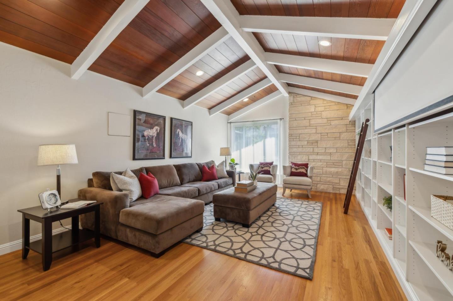 Detail Gallery Image 23 of 103 For 1592 Chambers Dr, San Jose,  CA 95118 - 4 Beds | 2/1 Baths