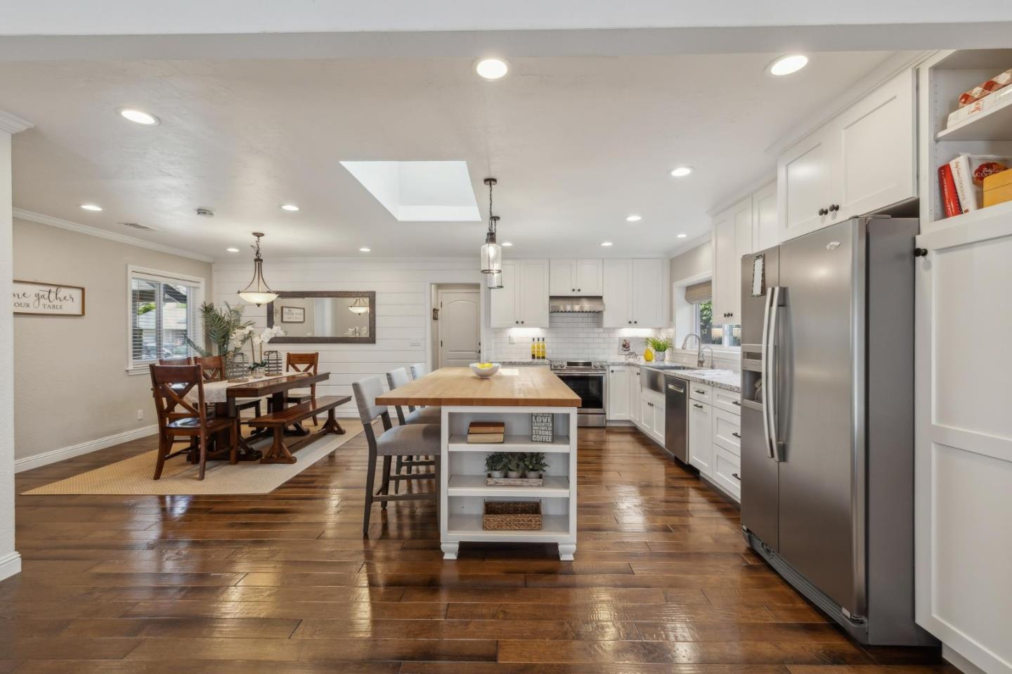 Detail Gallery Image 37 of 103 For 1592 Chambers Dr, San Jose,  CA 95118 - 4 Beds | 2/1 Baths