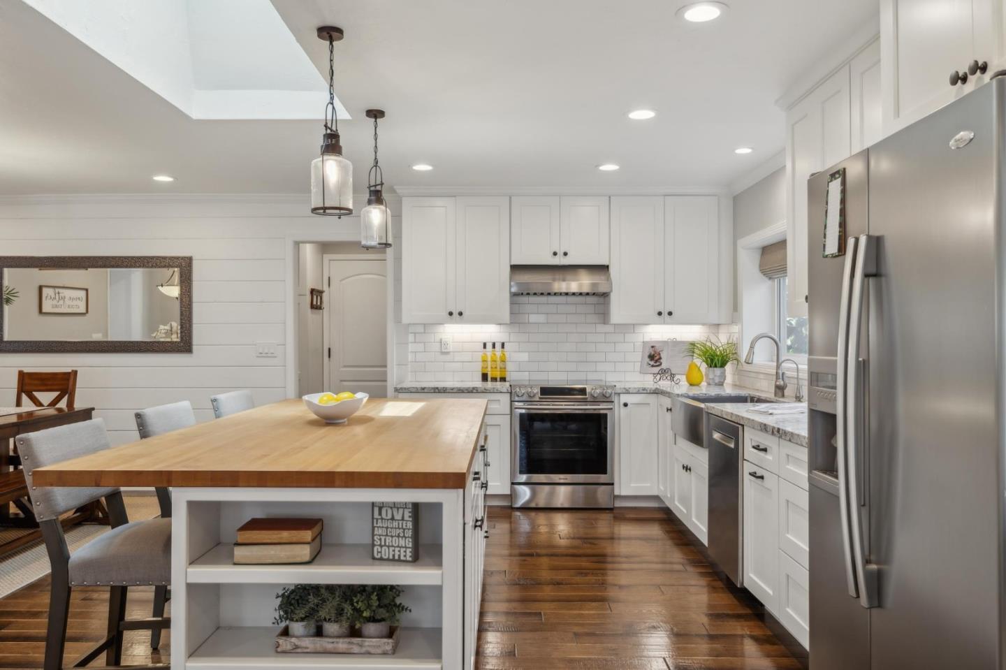 Detail Gallery Image 38 of 103 For 1592 Chambers Dr, San Jose,  CA 95118 - 4 Beds | 2/1 Baths