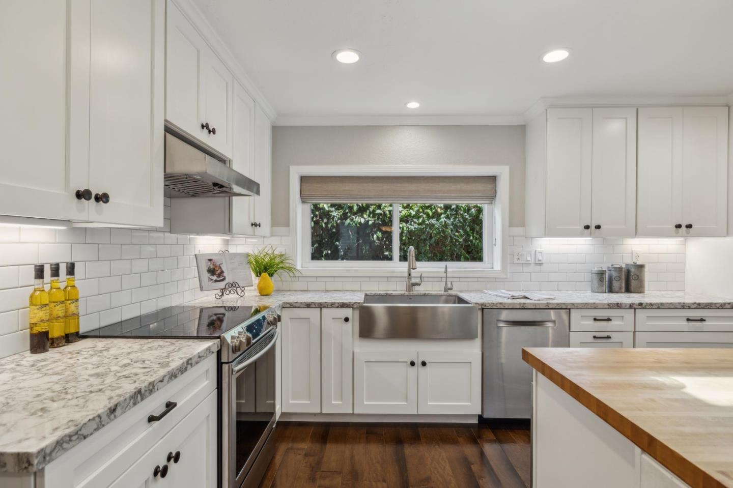 Detail Gallery Image 41 of 103 For 1592 Chambers Dr, San Jose,  CA 95118 - 4 Beds | 2/1 Baths