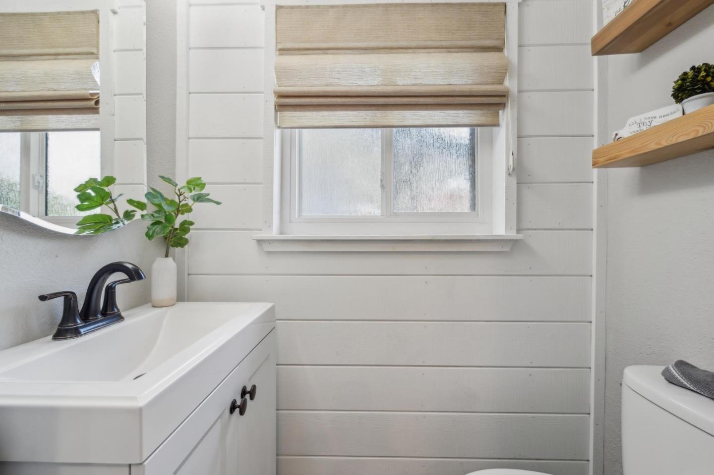 Detail Gallery Image 44 of 103 For 1592 Chambers Dr, San Jose,  CA 95118 - 4 Beds | 2/1 Baths