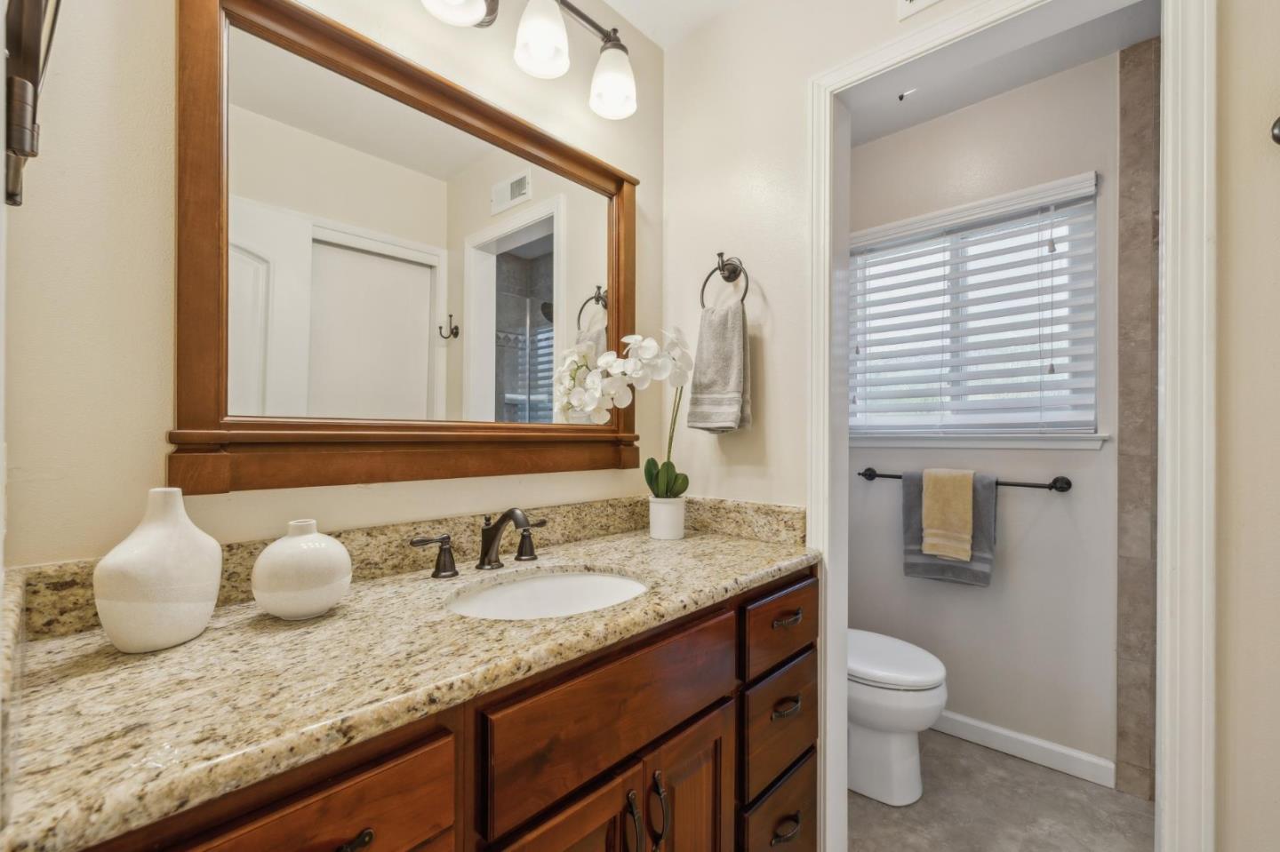 Detail Gallery Image 59 of 103 For 1592 Chambers Dr, San Jose,  CA 95118 - 4 Beds | 2/1 Baths