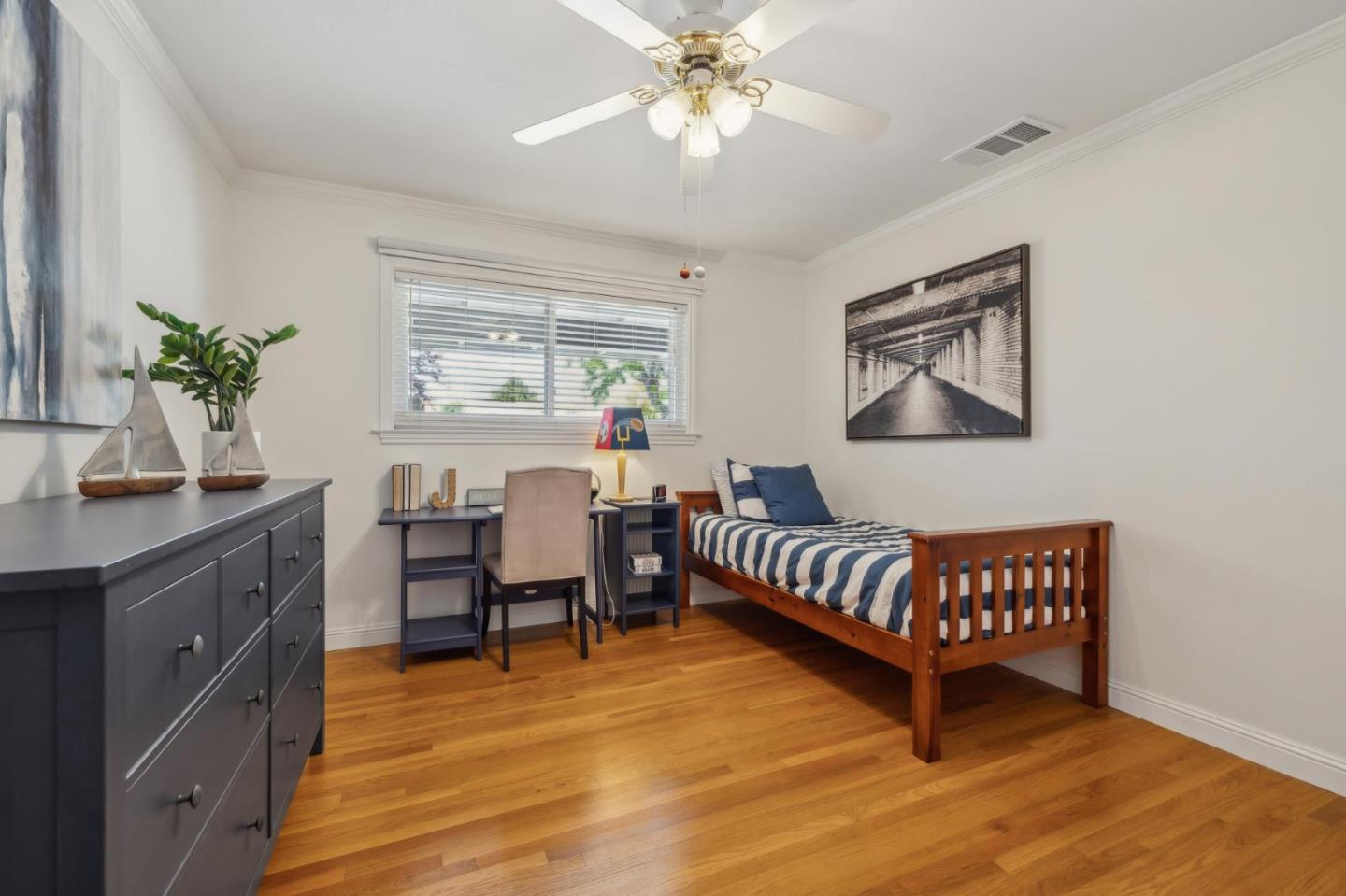 Detail Gallery Image 74 of 103 For 1592 Chambers Dr, San Jose,  CA 95118 - 4 Beds | 2/1 Baths