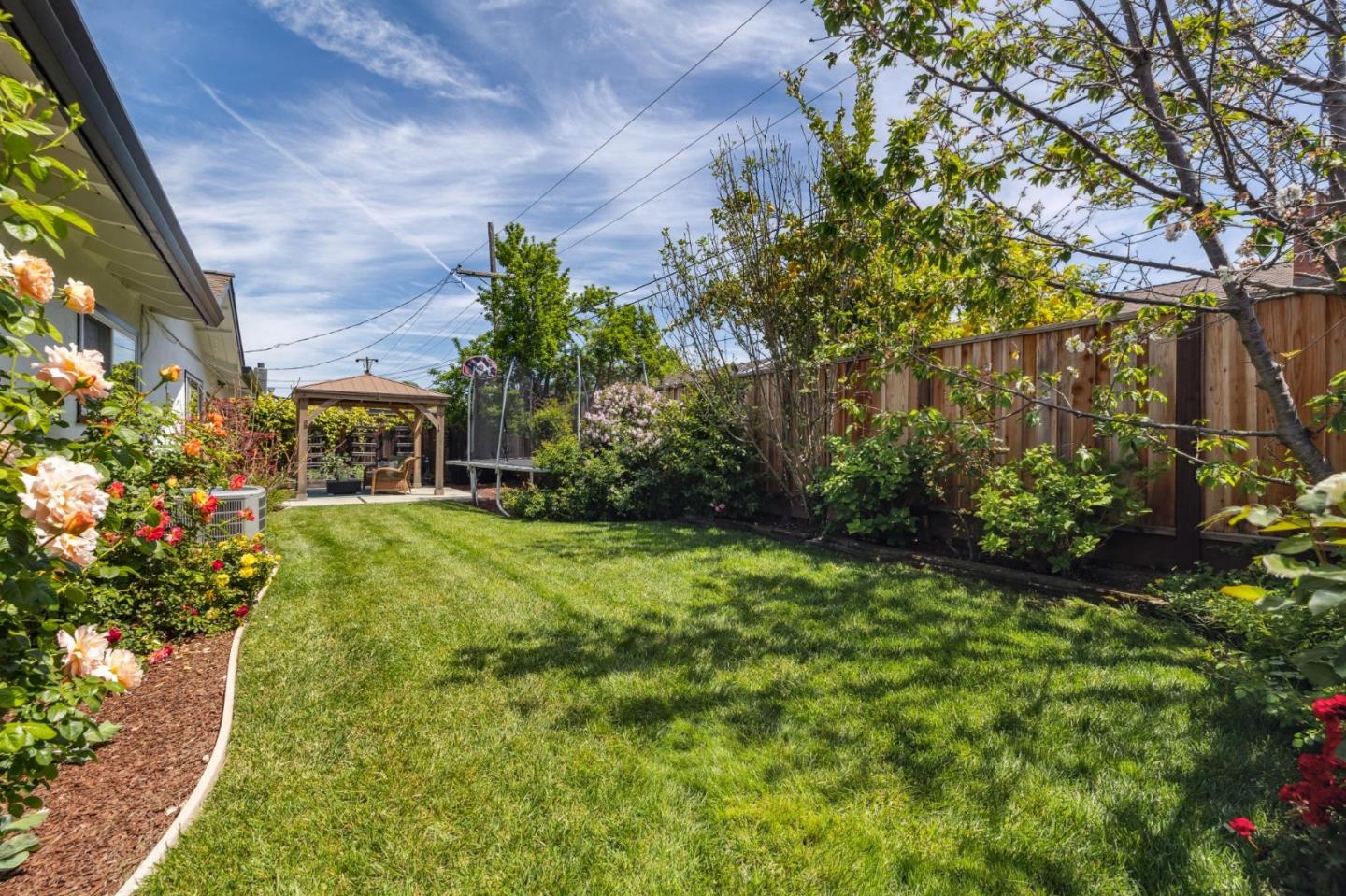 Detail Gallery Image 80 of 103 For 1592 Chambers Dr, San Jose,  CA 95118 - 4 Beds | 2/1 Baths